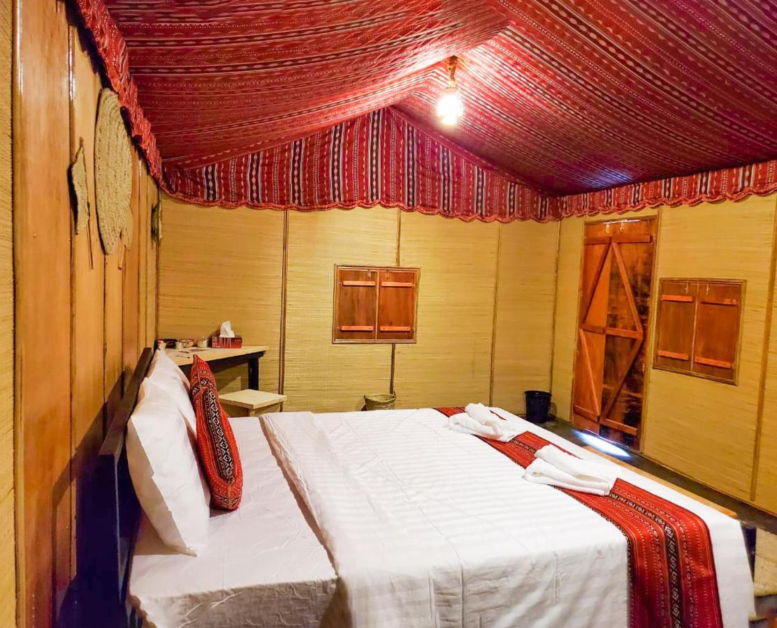 Sama Al Areesh Desert Camp Al Qabil Luaran gambar